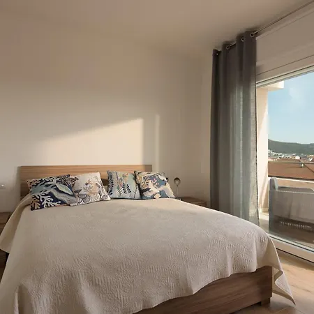View Skyline Stay, Comfort Olbia